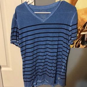 Short sleeve v-neck tee